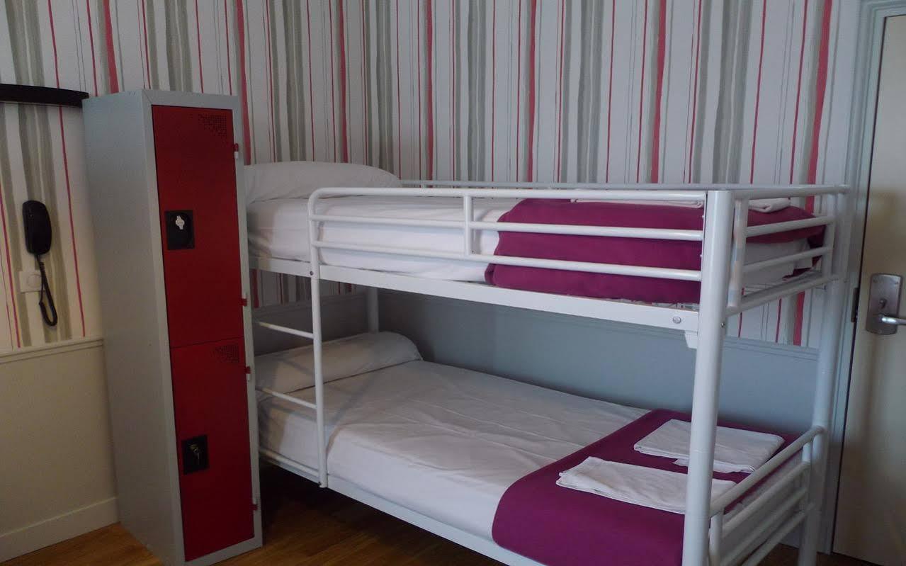 Perfect Hotel & Hostel Париж Екстериор снимка A bunk bed